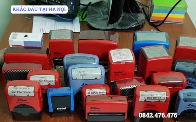 KHẮC DẤU TẠI HÀ NỘI